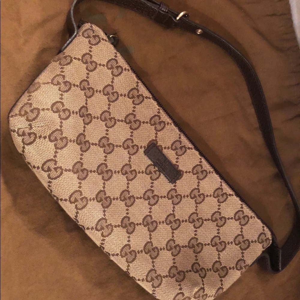 Gucci shoulder bag